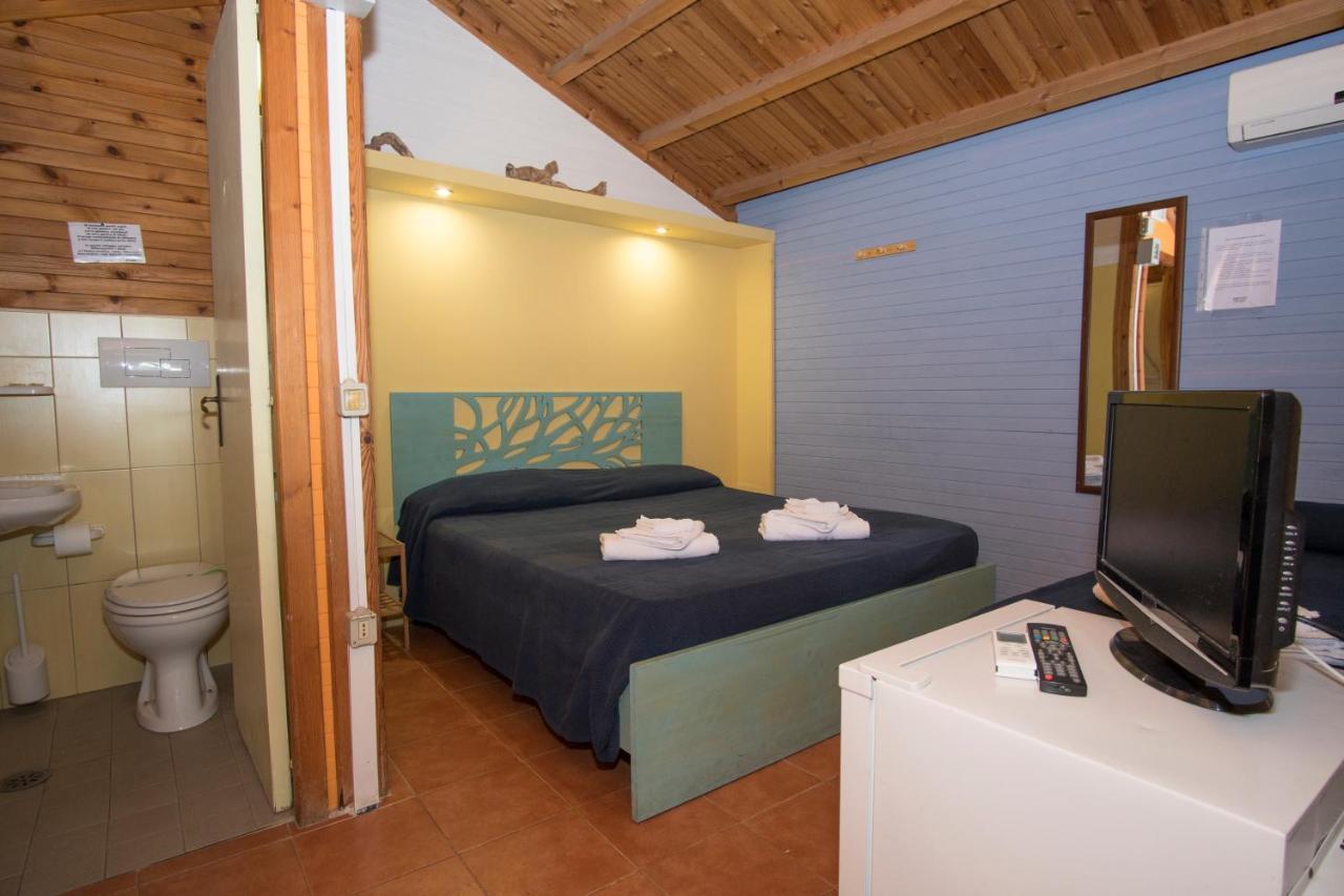 Cala Blanca Villaggio Alberghiero Marina di Camerota Eksteriør billede